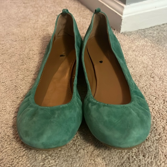 J Crew Flats - Picture 1 of 1